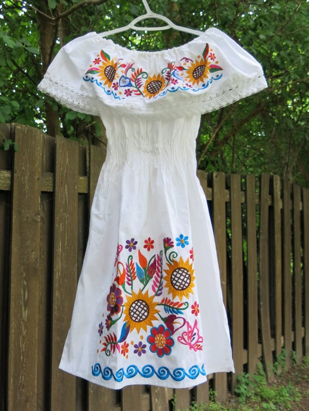 Handmade Mexican Embroidery Sunflower Traditional White Dress Girl Size 10